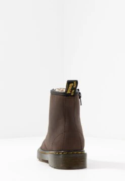 Dr. Martens 1460 Serena J Republic Wp - Veterboots - Dark Brown -Bootsmith Hub Verkoopwinkel 044b7efc2de1459c8aafd0a8f92bfce9
