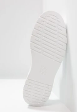 Dr. Martens Dante - Sportieve Veterschoenen - White 10 Dr. Martens Dante - Sportieve Veterschoenen - White -Bootsmith Hub Verkoopwinkel 0bfb0f60b08c494cad327591ee1ab256