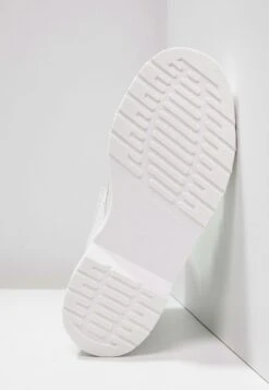 Dr. Martens 1460 Mono Boot - Veterboots - White -Bootsmith Hub Verkoopwinkel 0c285f0c1b65456fa3327eaccc1c7d2f