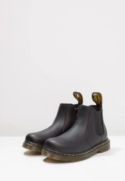 Dr. Martens 2976 J Softy - Korte Laarzen - Black -Bootsmith Hub Verkoopwinkel 0f1d00265cfd4c8dadb0113c2d88c7d2