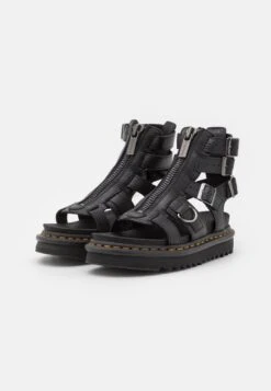 Dr. Martens Olson - Sandalen Met Enkelbandjes - Black Aunt Sally -Bootsmith Hub Verkoopwinkel 0f94dce597ef4a44ab4d435eaa274f9a