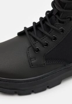 Dr. Martens Combs Ii Unisex - Veterboots - Black -Bootsmith Hub Verkoopwinkel 13dc1310c82a454cab85e34afea75610