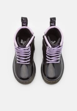 Dr. Martens 1460- Veterboots - Black/Lilac -Bootsmith Hub Verkoopwinkel 18adbae931c242d3b872577eeb014d8b