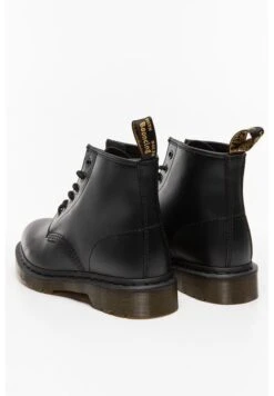 Dr. Martens Veterboots - Black -Bootsmith Hub Verkoopwinkel 1b56aaf216fe410aae58c1fdf07ae1f3