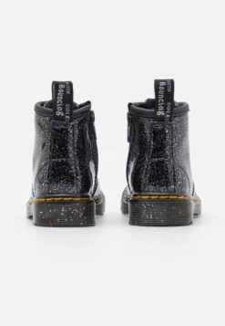 Dr. Martens 1460 - Veterlaarzen - Black/Cosmic Glitter -Bootsmith Hub Verkoopwinkel 1d953e6b3a004ab4bbc6f880f2674080