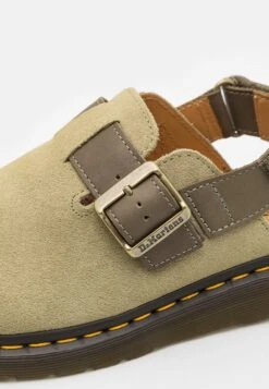 Dr. Martens Jorge Ii Unisex - Clogs - Pale Olive/Olive Carrara -Bootsmith Hub Verkoopwinkel 2969c3c9dc4144efa6700f0441520c76