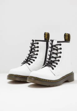 Dr. Martens 1460 Romario - Veterboots - White -Bootsmith Hub Verkoopwinkel 32fa58e610274e00b80bd2f19231ca15