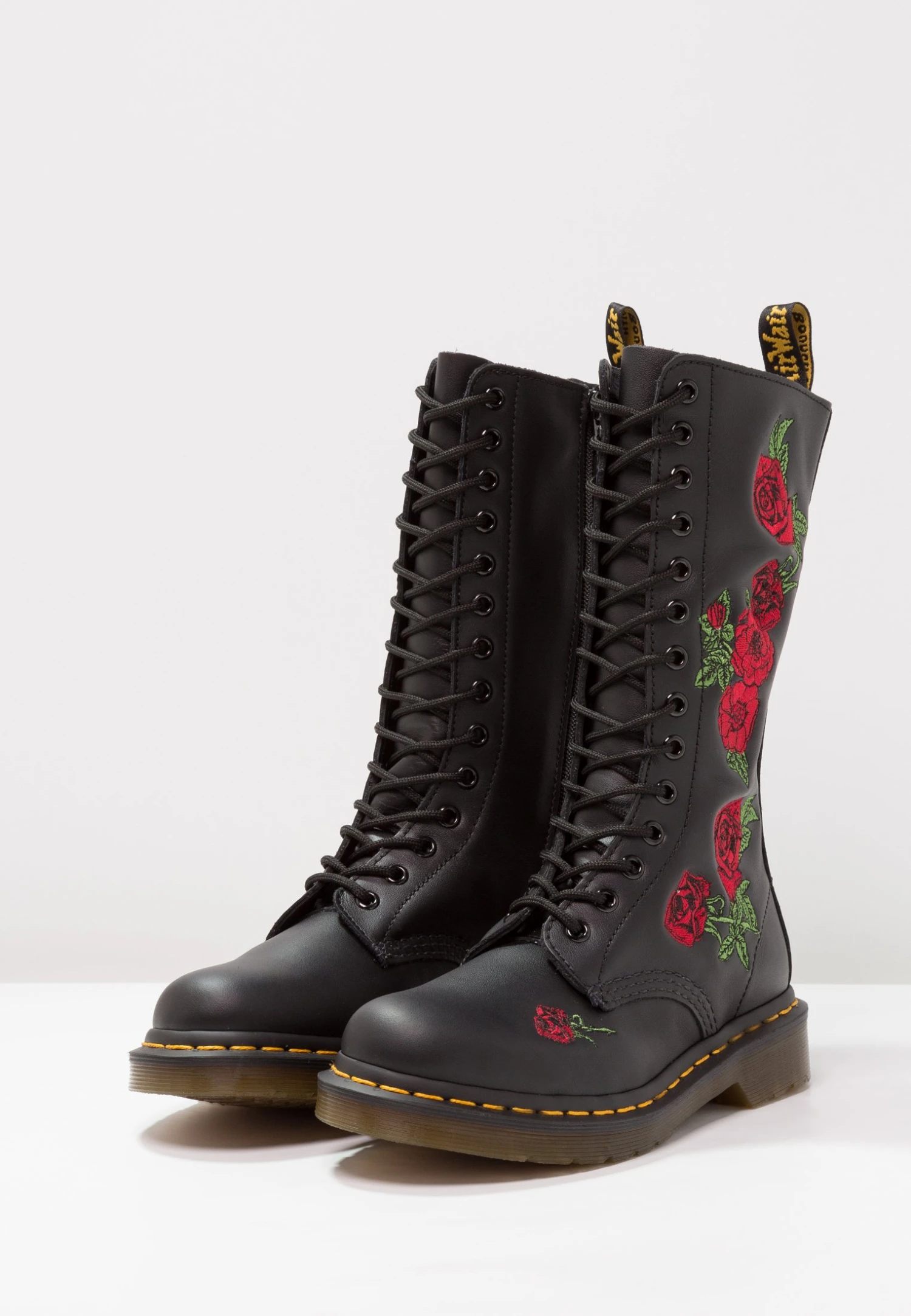 Dr. Martens Vonda 14 Eye Boot - Veterlaarzen - Black/Rose 4 Dr. Martens Vonda 14 Eye Boot - Veterlaarzen - Black/Rose - Afbeelding 4
