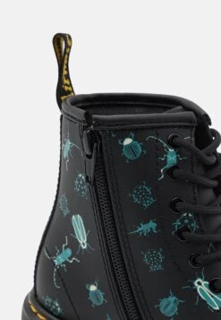 Dr. Martens 1460 J Unisex - Veterboots - Black 11 Dr. Martens 1460 J Unisex - Veterboots - Black -Bootsmith Hub Verkoopwinkel 38b340efde434a528e2a0e5427f8ea43