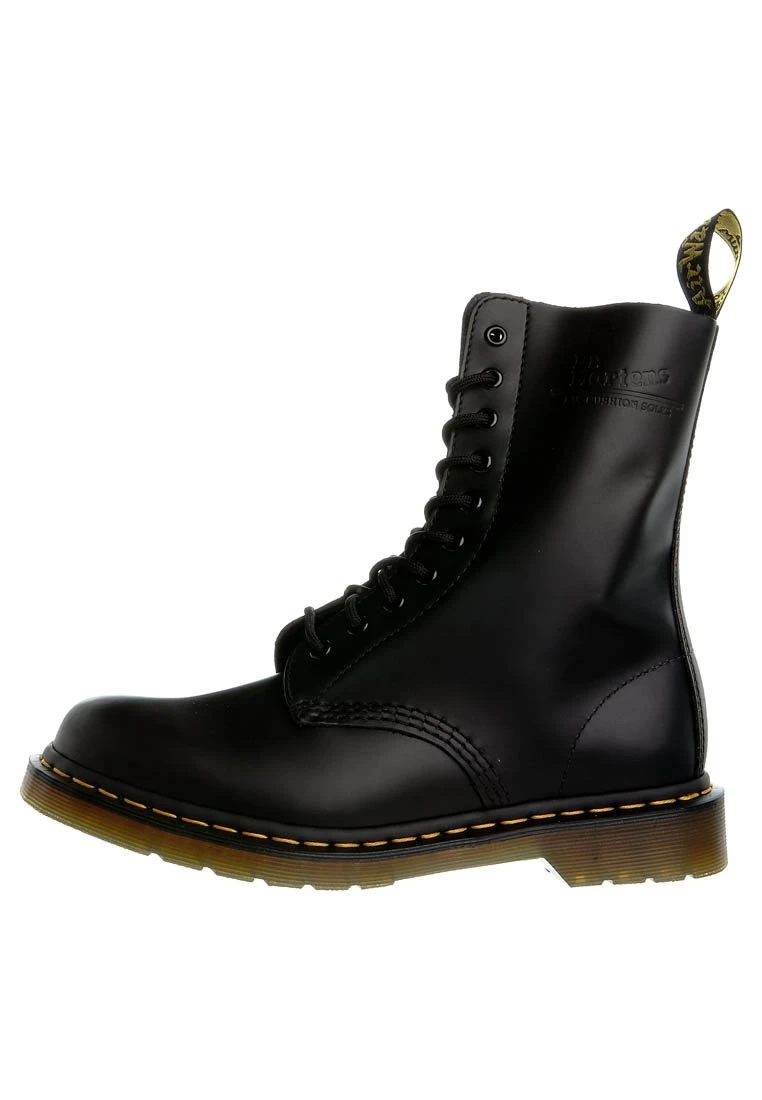 Dr. Martens Originals 1490 10 Eye Boot - Veterlaarzen - Black 1 Dr. Martens Originals 1490 10 Eye Boot - Veterlaarzen - Black