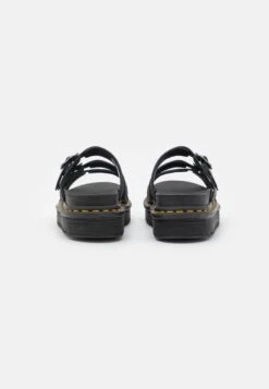 Dr. Martens Blaire Slide - Muiltjes Met Hak - Black Hydro 9 Dr. Martens Blaire Slide - Muiltjes Met Hak - Black Hydro -Bootsmith Hub Verkoopwinkel 44bed6f59b554a61889c99b07ec700e9