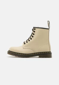 Dr. Martens 1460 Unisex - Veterboots - Parchment Beige