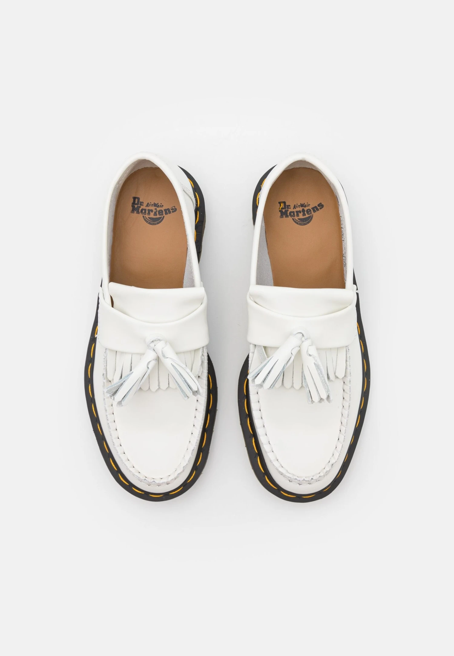 Dr. Martens Adrian Unisex - Instappers - White Smooth 4 Dr. Martens Adrian Unisex - Instappers - White Smooth - Afbeelding 4