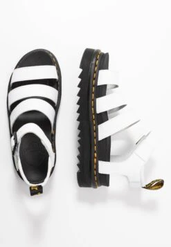 Dr. Martens Blaire - Sandalen Met Plateauzool - White Hydro -Bootsmith Hub Verkoopwinkel 5d169aee3f104d768f51076d546a156c