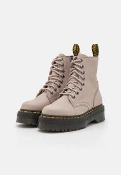 Dr. Martens Jadon - Veterboots - Vintage Taupe -Bootsmith Hub Verkoopwinkel 5e974ae3874748aab3fadd8c8589dcb5