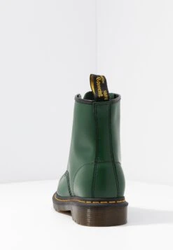 Dr. Martens 1460 Boot - Veterboots - Green Smooth -Bootsmith Hub Verkoopwinkel 640c2f772f7d4c0d99f8918c5a2dfc4d