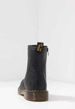 Dr. Martens 1460 Y Softy - Korte Laarzen - Black -Bootsmith Hub Verkoopwinkel 6c80794fd25d45c087047c520041ad27