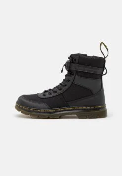 Dr. Martens Combs Tech Unisex - Veterboots - Black