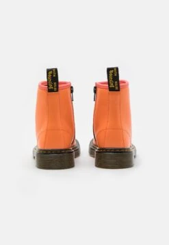 Dr. Martens 1460 Unisex - Veterboots - Coral -Bootsmith Hub Verkoopwinkel 6e767d2385914e38a64c1f2959c101a1