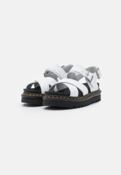 Dr. Martens Voss - Sandalen Met Plateauzool - White Hydro -Bootsmith Hub Verkoopwinkel 766f1737d4384c26b962a55ebcaff716
