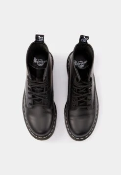 Dr. Martens 1460Boot - Veterboots - Black/White -Bootsmith Hub Verkoopwinkel 7dc3423ff6d84fbd938a9e232fdf04ef