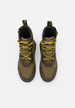 Dr. Martens Tarik Zip Unisex - Veterboots - Olive -Bootsmith Hub Verkoopwinkel 81812129a9c34e6cb861fd7bfd63c85f