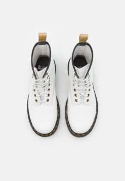 Dr. Martens Vegan 1460 Unisex - Veterboots - Optical White -Bootsmith Hub Verkoopwinkel 8bdbdfe71a6b4721a0a0557dc3b0261b