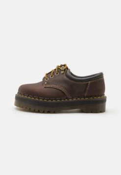 Bootsmith Hub Verkoopwinkel 33 Dr. Martens 8053 Quad I Arc Unisex - Veterschoenen - Dark Brown