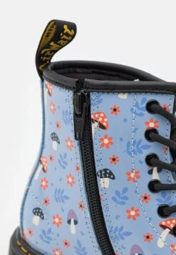 Dr. Martens 1460 Unisex - Veterboots - Zen Blue -Bootsmith Hub Verkoopwinkel 95c87d680dbd495f9c490d7cd275862f