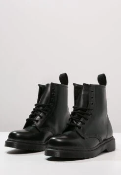 Dr. Martens 1460 - Veterboots - Mono Black -Bootsmith Hub Verkoopwinkel a3418549e22f46289e3c9aa2fe86c676