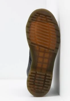 Dr. Martens 1460 Vonda Mono - Veterboots - Black -Bootsmith Hub Verkoopwinkel b0d390b9af304cd8857bd9aa9263aa76