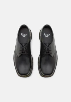 Dr. Martens 1461 Bex Squared Unisex - Sportieve Veterschoenen - Black -Bootsmith Hub Verkoopwinkel b55f8803e7af4dd3b291ee0e2acc4ba0