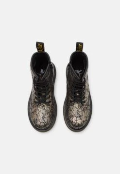 Dr. Martens 1460 J - Veterboots 7 Dr. Martens 1460 J - Veterboots -Bootsmith Hub Verkoopwinkel b583cfbe23024ad088e3bbfb99a42e09