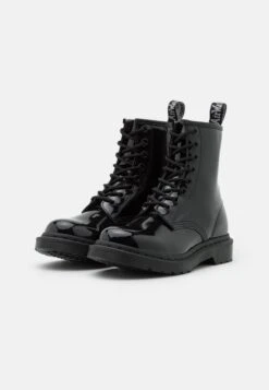 Dr. Martens 1460 Mono - Veterboots - Black -Bootsmith Hub Verkoopwinkel bbbf0d4e60da4b18809ce19218af81fc
