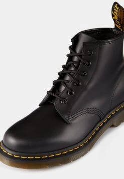 Dr. Martens 101 Stitch Smooth Unisex - Veterboots - Black 9 Dr. Martens 101 Stitch Smooth Unisex - Veterboots - Black -Bootsmith Hub Verkoopwinkel bca8de11d36c4caa80ef56b4abe70dad
