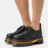 Dr. Martens Audrick Shoe - Veterschoenen - Black Lucido
