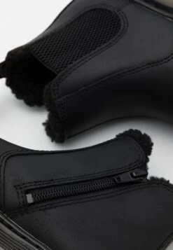 Dr. Martens 2976 Leonore Mono Republic Wp - Korte Laarzen - Black 11 Dr. Martens 2976 Leonore Mono Republic Wp - Korte Laarzen - Black -Bootsmith Hub Verkoopwinkel ccdc439f2d0849219d2e3736847d932a