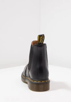 Dr. Martens 2976 Chelsea - Korte Laarzen - Black -Bootsmith Hub Verkoopwinkel cffc57233adf4f4d8147cc521c76b68b