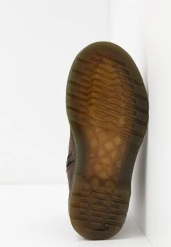 Dr. Martens 1460 Serena J Republic Wp - Veterboots - Dark Brown -Bootsmith Hub Verkoopwinkel d32277806b1a48249c27400817ee67b7