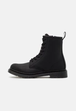 Dr. Martens 1460 Serena Mono Republic Wp - Veterboots - Black