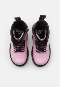 Dr. Martens 1460 - Veterboots - Pale Pink -Bootsmith Hub Verkoopwinkel d591fb6505da4ef7b3071947d389137b