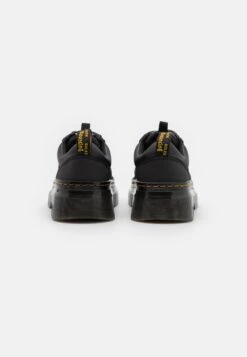 Dr. Martens Tarik Unisex - Sportieve Veterschoenen - Black -Bootsmith Hub Verkoopwinkel d7a0a171ba954a91bdc5361fb5618019