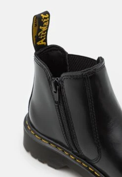 Dr. Martens 2976 Bex Unisex - Korte Laarzen - Black -Bootsmith Hub Verkoopwinkel dabfa2e44be2434b9b82ba744013516b