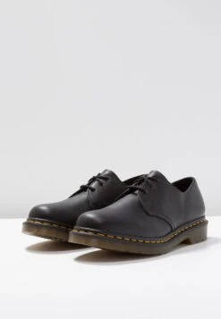 Dr. Martens 1461 - Veterschoenen - Black 8 Dr. Martens 1461 - Veterschoenen - Black -Bootsmith Hub Verkoopwinkel dd862238cc6e4f9ca54d78c2526d23f9