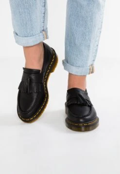 Dr. Martens Adrian Virginia - Instappers - Black