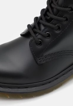 Dr. Martens 101 6 Eye Boot Unisex - Veterboots - Black -Bootsmith Hub Verkoopwinkel e1005b5950bd4d439d5ef1e009bc046b
