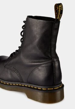 Dr. Martens 1460 Pascal - Veterboots - Black -Bootsmith Hub Verkoopwinkel e710a1f21e564667840a5be55d4b8172