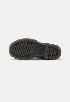 Dr. Martens Rikard - Veterboots - Black -Bootsmith Hub Verkoopwinkel ea0756fb2465420da6969c5bc98af8a9