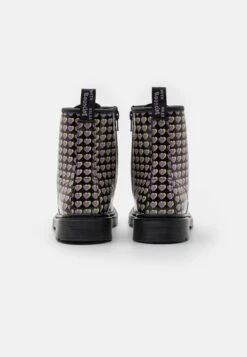 Dr. Martens 1460 Y - Veterboots - Black 8 Dr. Martens 1460 Y - Veterboots - Black -Bootsmith Hub Verkoopwinkel f08c2c1beb484984805789b2cdfdd3a9