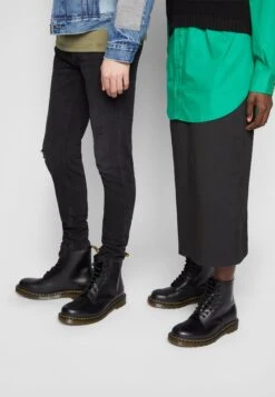 Dr. Martens 1460 Boot - Veterboots - Schwarz -Bootsmith Hub Verkoopwinkel f65ea8207ba34ab0944831a52062ccdf